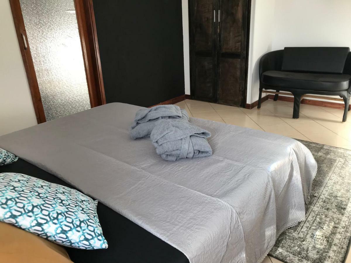 Blue Eagle Guesthouse - Casa De Hospedes 圣玛丽亚 外观 照片